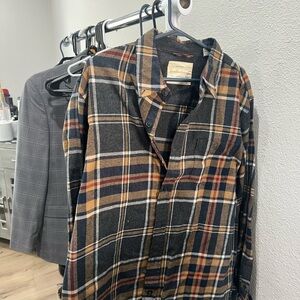 Weatherproof Vintage Gray and Brown Plaid Shirt